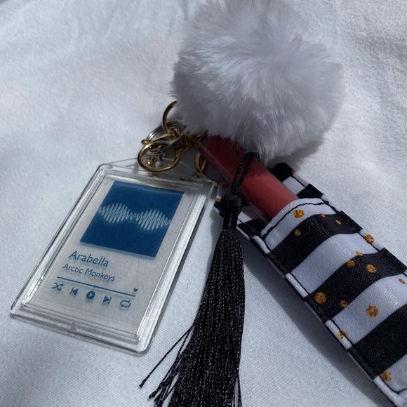 Spotify Custom Keychain - Picture 7 of 11